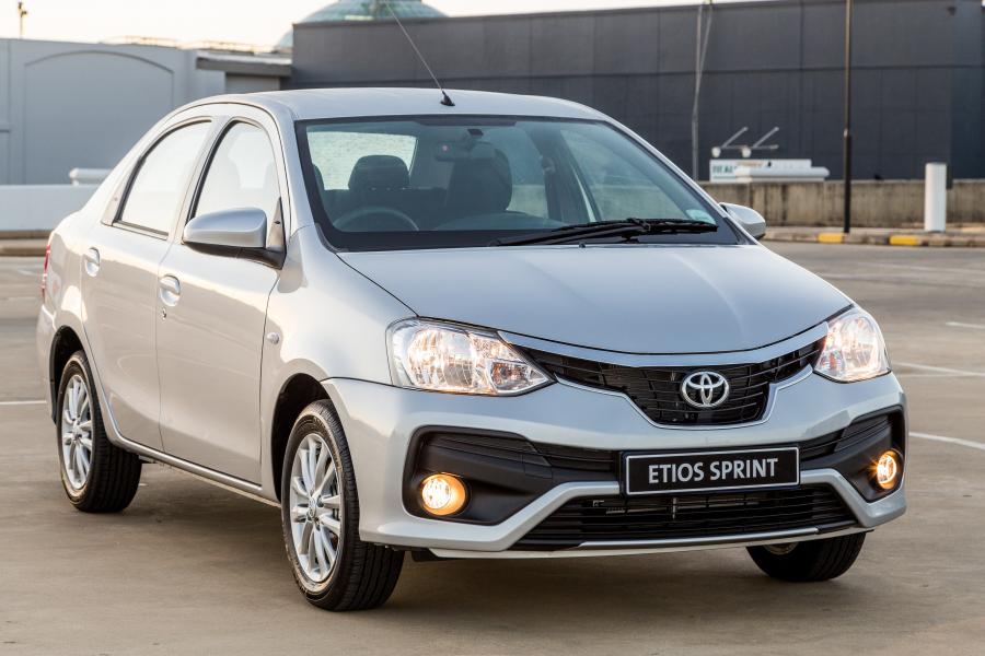  Toyota Etios Sedan Sprint 2017 года  (ZA) (фото 9 из 40)